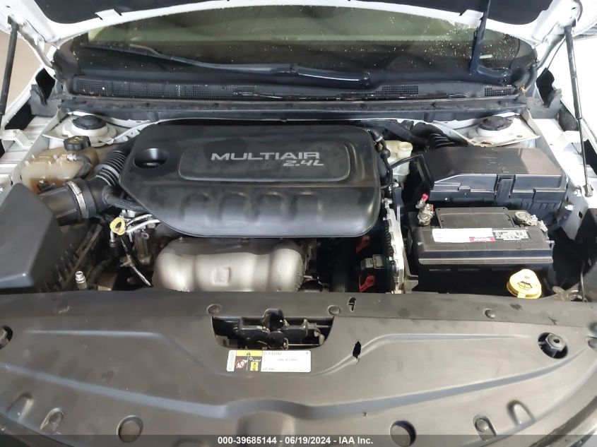 2015 Chrysler 200 Limited VIN: 1C3CCCAB2FN612383 Lot: 39685144