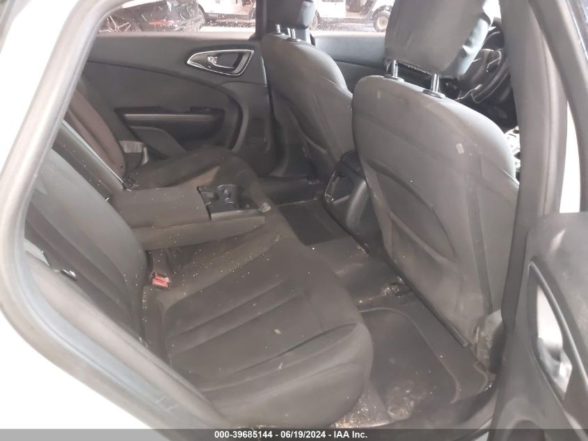 2015 Chrysler 200 Limited VIN: 1C3CCCAB2FN612383 Lot: 39685144