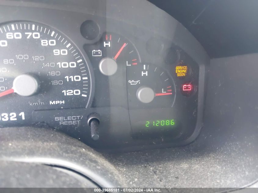 2004 Ford Explorer Xls VIN: 1FMZU62K94UC09700 Lot: 39685181