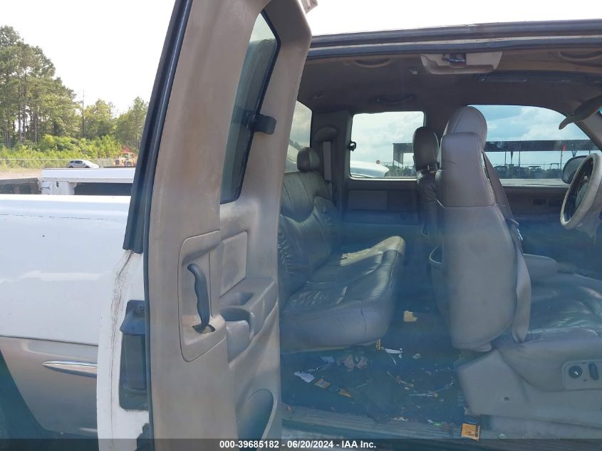 2000 GMC Sierra 1500 Sle VIN: 2GTEC19TXY1238194 Lot: 39685182