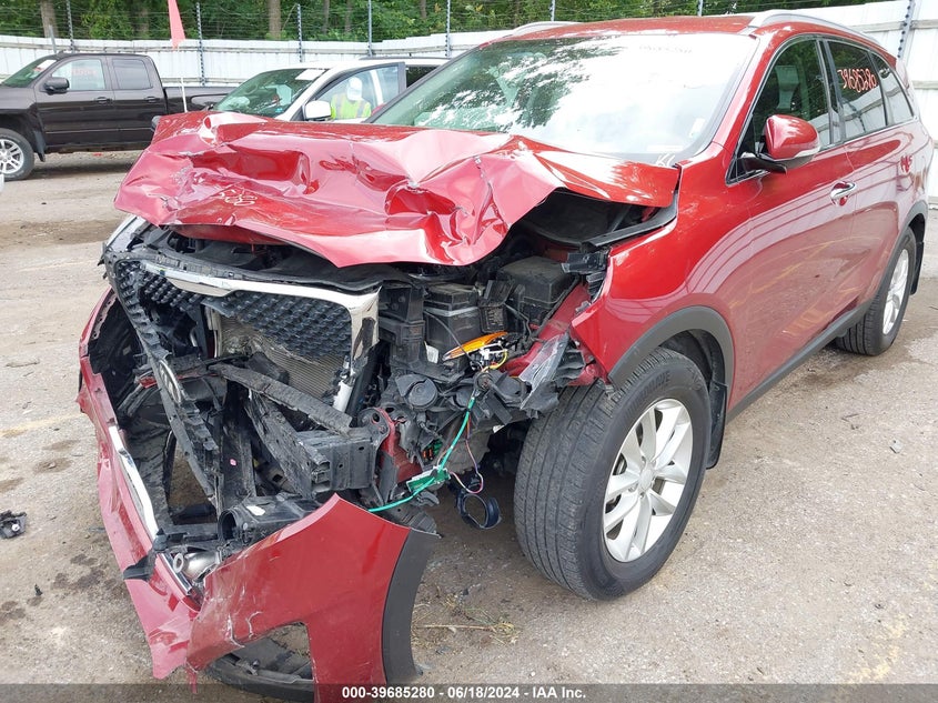 2016 Kia Sorento 3.3L Lx VIN: 5XYPG4A52GG163247 Lot: 39685280