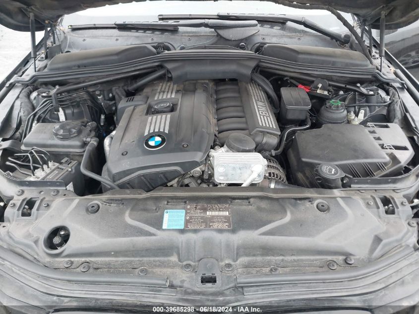 2008 BMW 528I VIN: WBANU535X8CT18522 Lot: 39685298