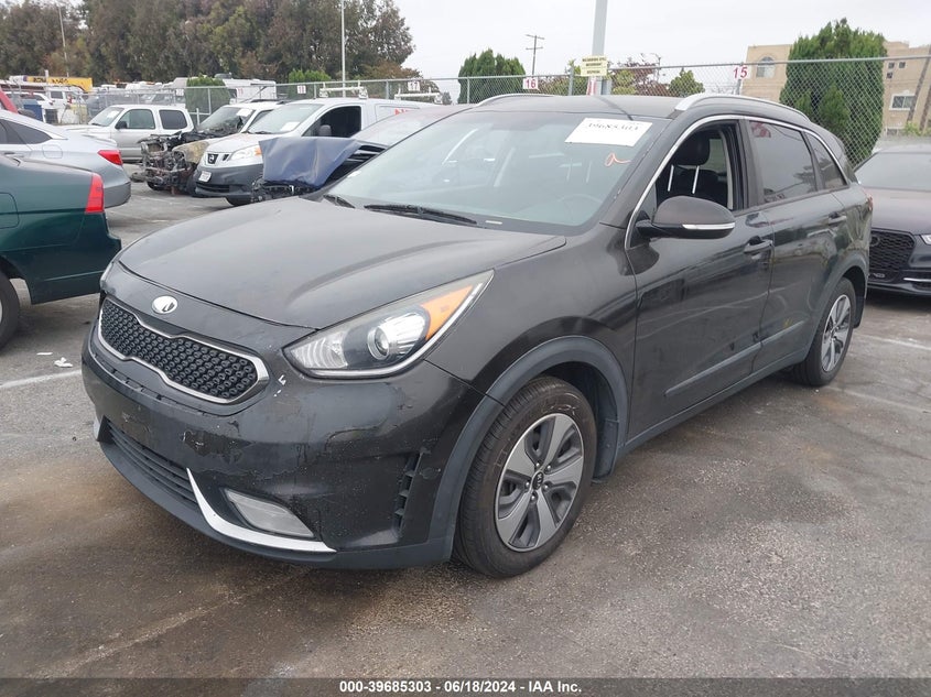 2018 Kia Niro Ex VIN: KNDCC3LC0J5174411 Lot: 39685303