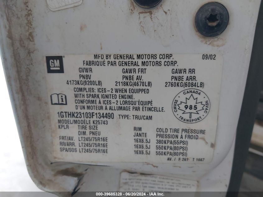 2003 GMC Sierra K2500 Heavy Duty VIN: 1GTHK23103F134490 Lot: 39685328