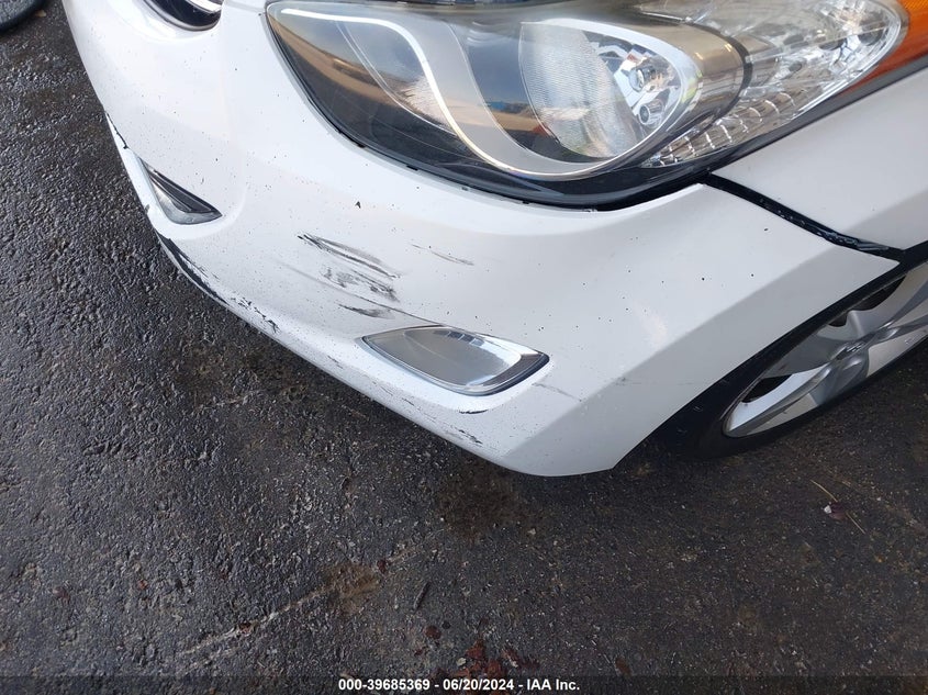 2013 Hyundai Elantra Gls/Limited VIN: 5NPDH4AE4DH428335 Lot: 39685369