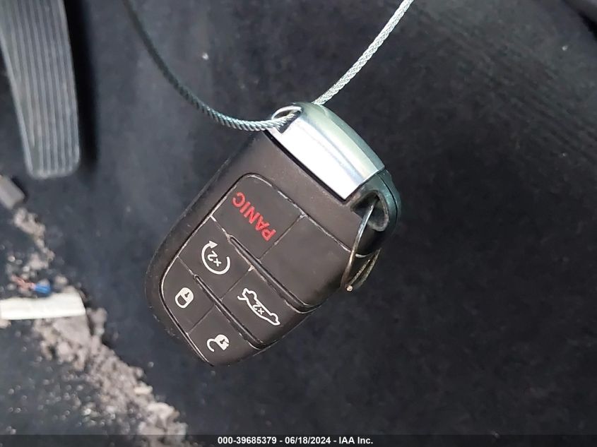 2015 Dodge Challenger R/T Scat Pack VIN: 2C3CDZFJ5FH910144 Lot: 39685379