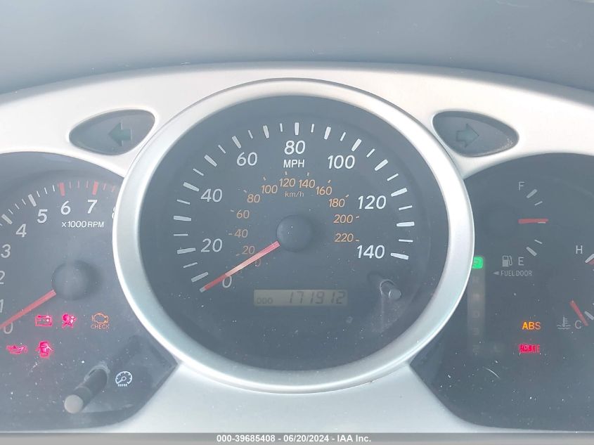 2006 Toyota Highlander V6 VIN: JTEDP21A860111111 Lot: 39685408