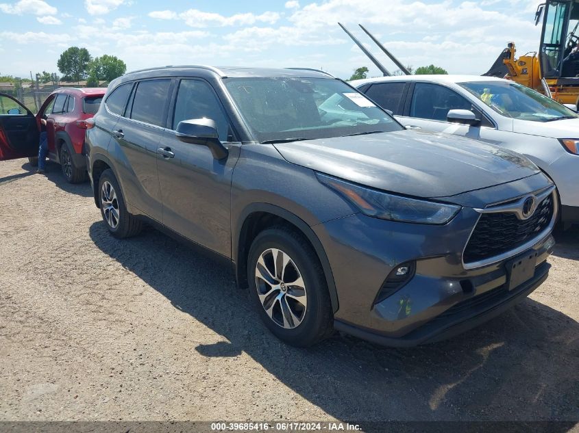 2022 TOYOTA HIGHLANDER VIN: 5TDGZRBH9NS565668
