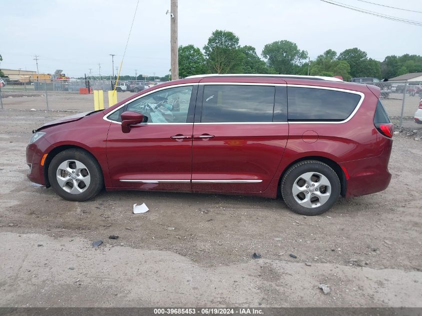 2017 Chrysler Pacifica Touring-L Plus VIN: 2C4RC1EG4HR840231 Lot: 39685453