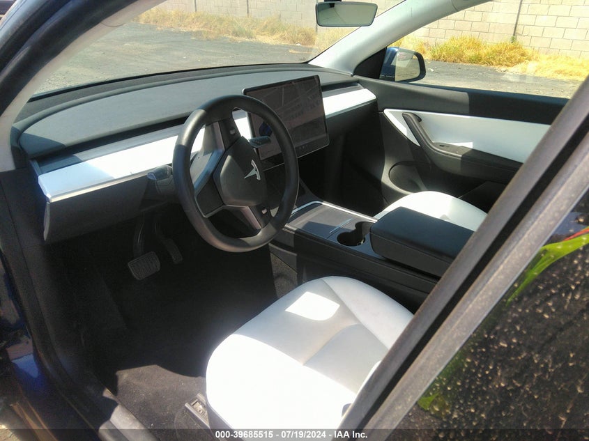 2021 TESLA MODEL Y LONG RANGE DUAL MOTOR ALL-WHEEL DRIVE 5YJYGDEE3MF151464