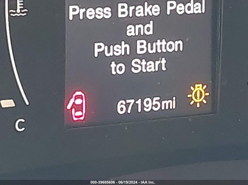 2016 Jeep Renegade Latitude VIN: ZACCJBBT1GPD22163 Lot: 39685606