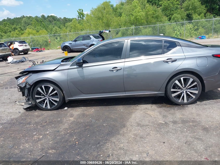 VIN 1N4BL4CV3KC128125 2019 NISSAN ALTIMA 2.5 SR