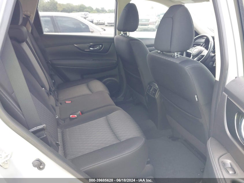 2017 Nissan Rogue Sv VIN: JN8AT2MT9HW404200 Lot: 39685628