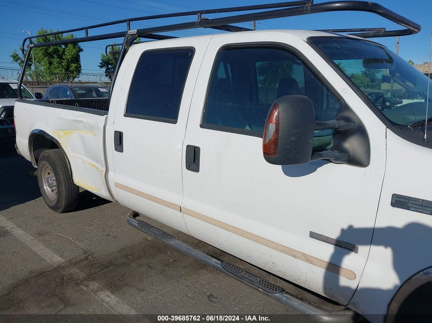 2004 Ford F-250 Lariat/Xl/Xlt VIN: 1FTNW20P74EA36659 Lot: 39685762