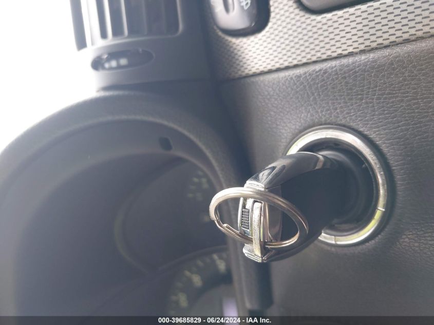 2004 Mercedes-Benz C 230 Kompressor Sport VIN: WDBRN40J44A544055 Lot: 39685829