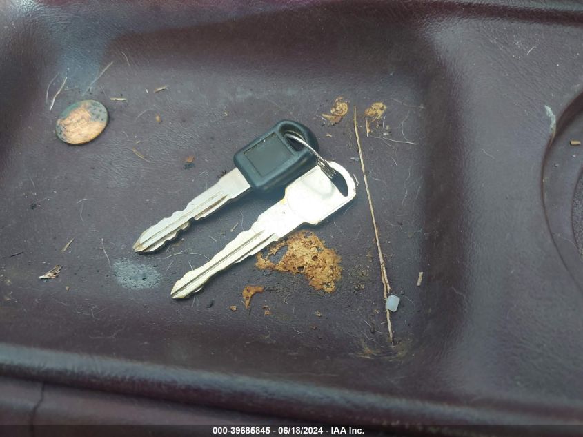 1995 GMC Sierra C1500 VIN: 2GTEC19K7S1533042 Lot: 39685845