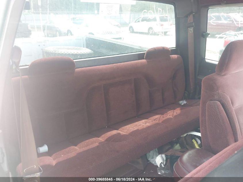 1995 GMC Sierra C1500 VIN: 2GTEC19K7S1533042 Lot: 39685845