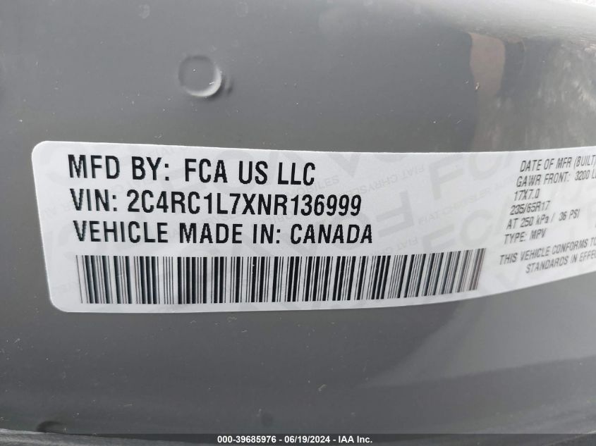 2022 Chrysler Pacifica Hybrid Touring L VIN: 2C4RC1L7XNR136999 Lot: 39685976