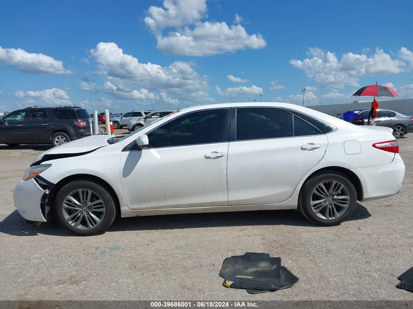 2016 Toyota Camry Se VIN: 4T1BF1FK5GU532588 Lot: 39686001