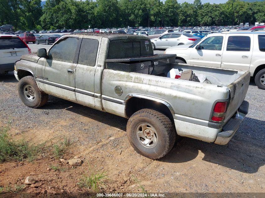 1998 Dodge Ram 1500 St VIN: 1B7HF13Z2WJ145478 Lot: 39686007