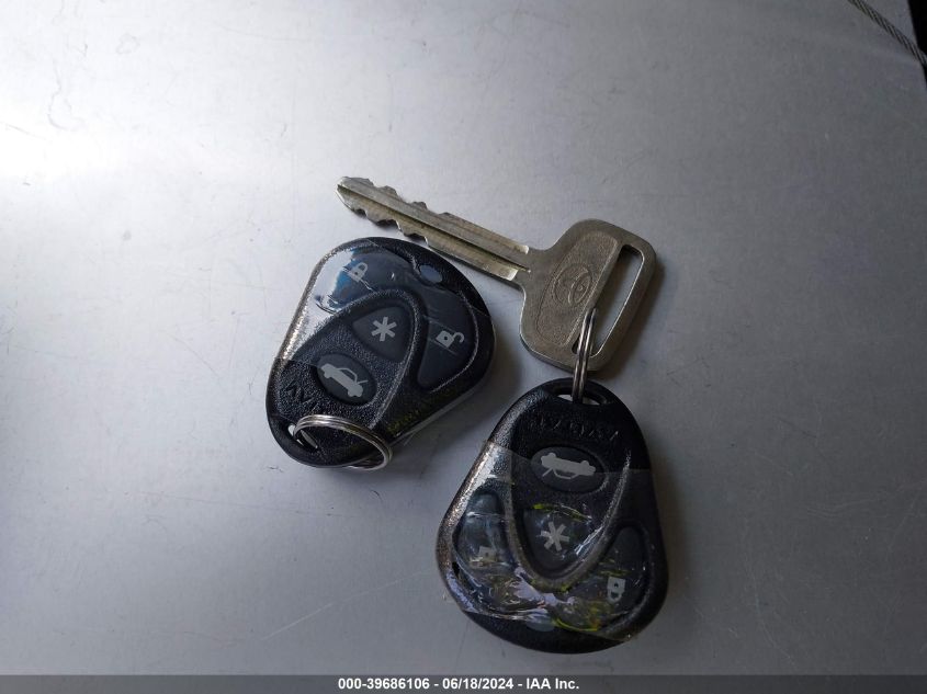 2003 Toyota Matrix Xr VIN: 2T1KR32E43C029617 Lot: 39686106