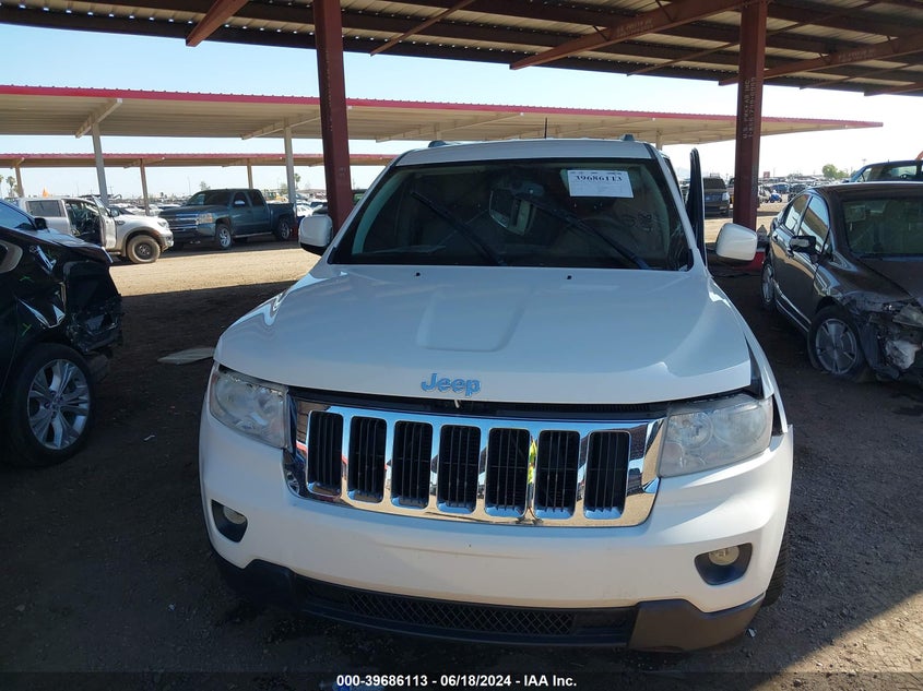 2012 Jeep Grand Cherokee Laredo VIN: 1C4RJEAT1CC104073 Lot: 39686113