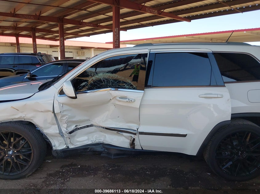 2012 Jeep Grand Cherokee Laredo VIN: 1C4RJEAT1CC104073 Lot: 39686113