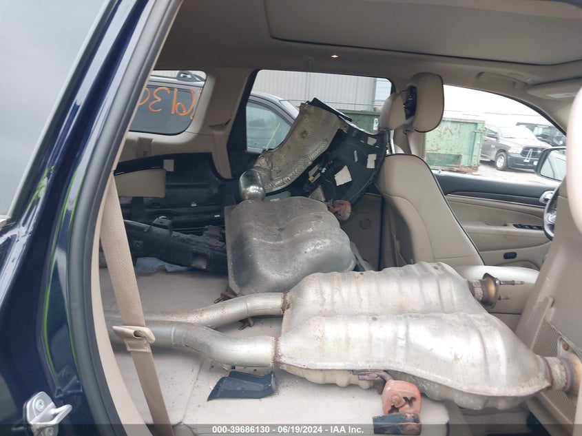 2018 Jeep Grand Cherokee Overland VIN: 1C4RJFCG9JC257058 Lot: 39686130