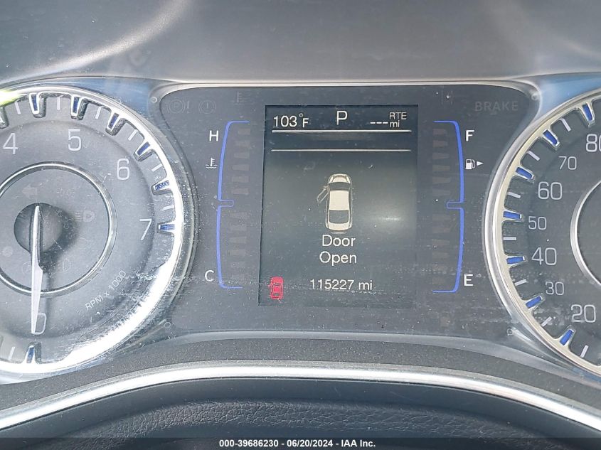 2016 Chrysler 200 Limited VIN: 1C3CCCAB9GN159820 Lot: 39686230