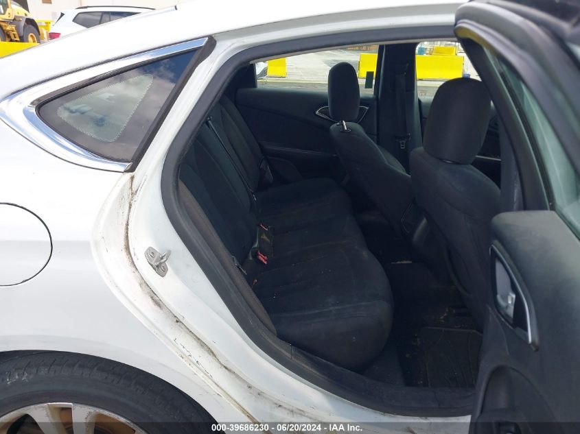 2016 Chrysler 200 Limited VIN: 1C3CCCAB9GN159820 Lot: 39686230