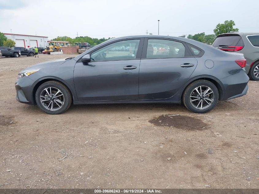 2023 Kia Forte Lxs VIN: 3KPF24AD9PE576975 Lot: 39686243