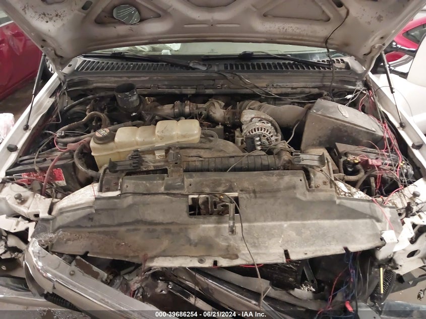 1999 Ford F-250 Lariat/Xl/Xlt VIN: 1FTNX20F7XED55679 Lot: 39686254