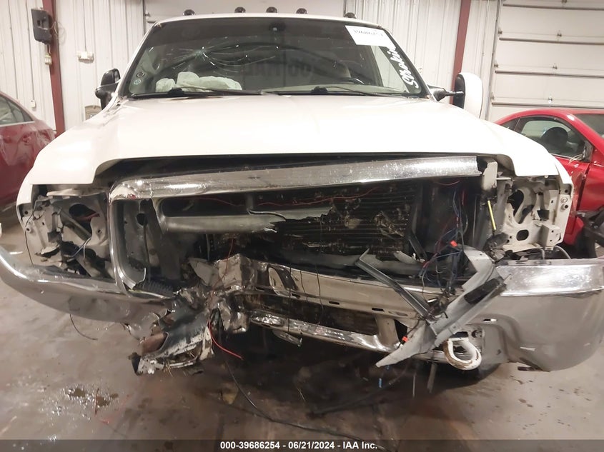 1999 Ford F-250 Lariat/Xl/Xlt VIN: 1FTNX20F7XED55679 Lot: 39686254