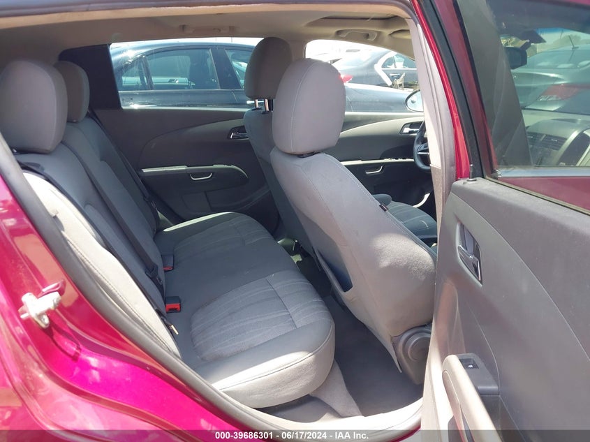 2014 Chevrolet Sonic Lt Auto VIN: 1G1JC6SB7E4115152 Lot: 39686301