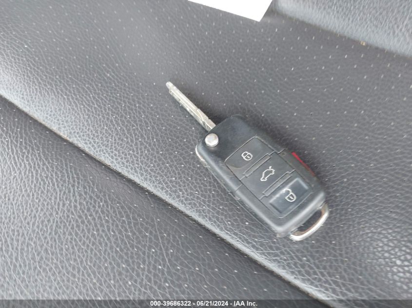 2008 Volkswagen Jetta Se/Sel VIN: 3VWRZ71K58M037587 Lot: 39686322