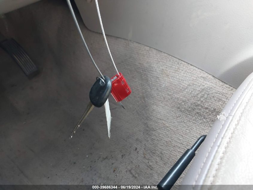 2008 Kia Sorento Lx VIN: KNDJD735685772364 Lot: 39686344