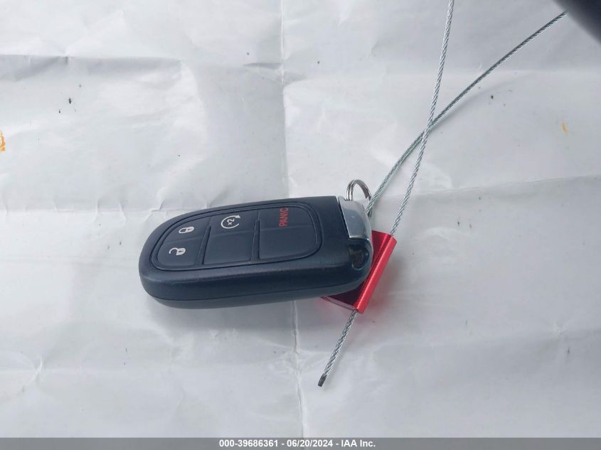 2018 Jeep Cherokee Latitude Plus VIN: 1C4PJMLB1JD536112 Lot: 39686361