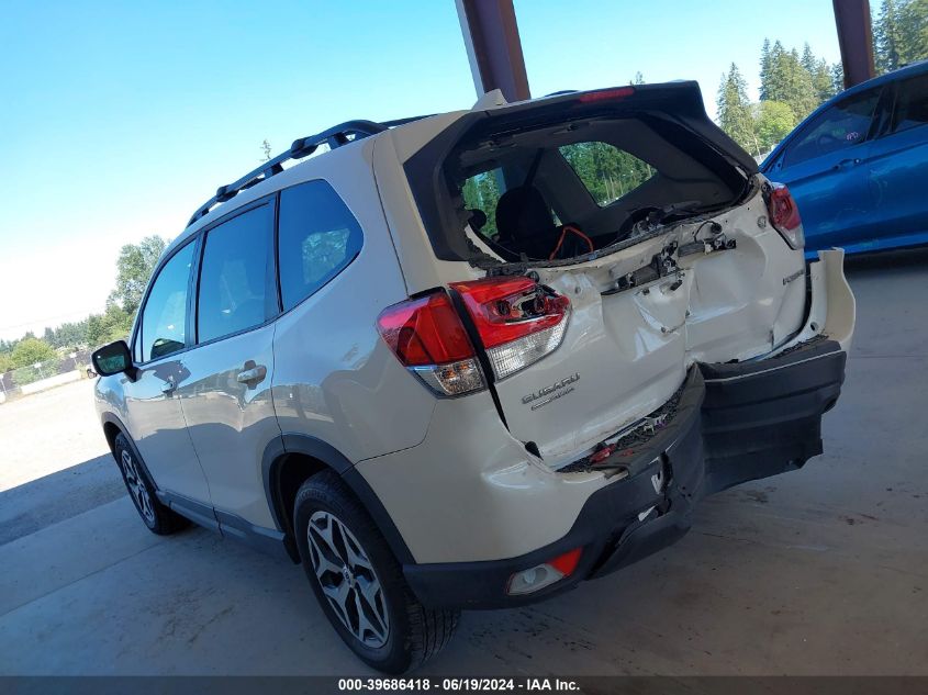 2022 Subaru Forester Premium VIN: JF2SKAEC7NH414012 Lot: 39686418