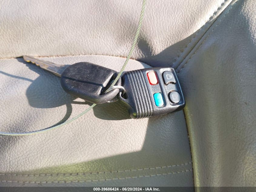 2004 Ford Explorer Nbx/Xlt VIN: 1FMZU73K94UA45823 Lot: 39686424