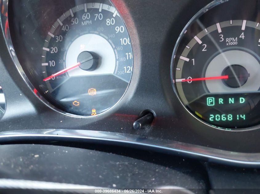 2012 Chrysler 200 Touring VIN: 1C3CCBBB2CN100675 Lot: 39686434