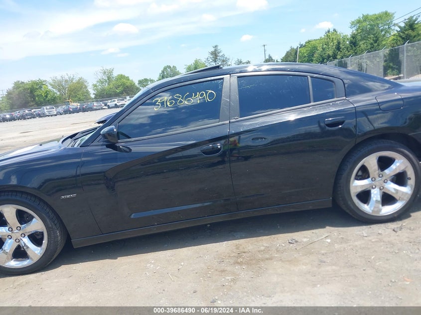 2012 Dodge Charger R/T VIN: 2C3CDXCT0CH206388 Lot: 39686490