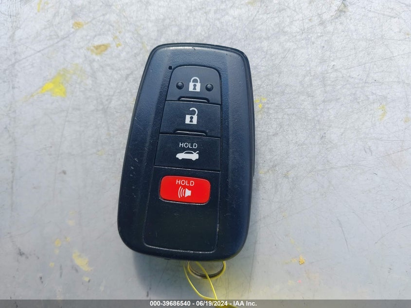 2019 TOYOTA CAMRY L/LE/XLE/SE/XSE - 4T1B11HK6KU701361