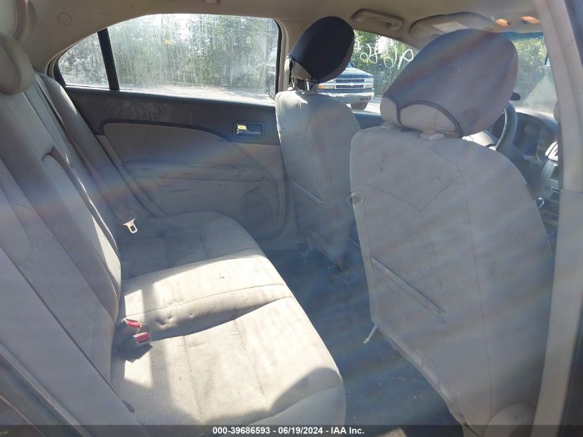 2011 Ford Fusion Se VIN: 3FAHP0HA9BR261180 Lot: 39686593