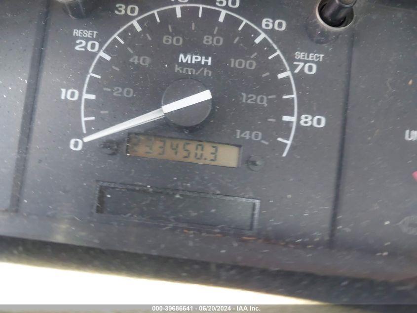 1995 Ford F150 VIN: 1FTDF15Y4SLB88026 Lot: 39686641