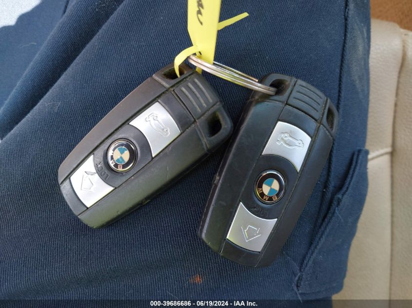 2008 BMW 328I VIN: WBAVA37578NL55586 Lot: 39686686