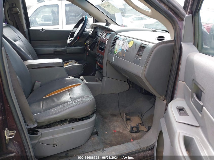 2005 Dodge Durango Slt VIN: 1D8HD48D35F511133 Lot: 39686728