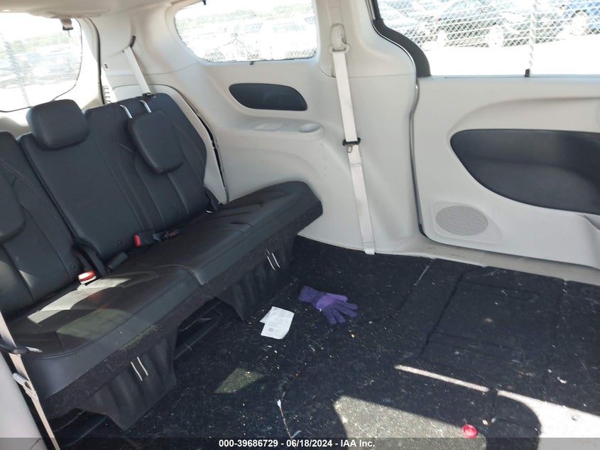 2019 CHRYSLER PACIFICA TOURING L - 2C4RC1BGXKR560390