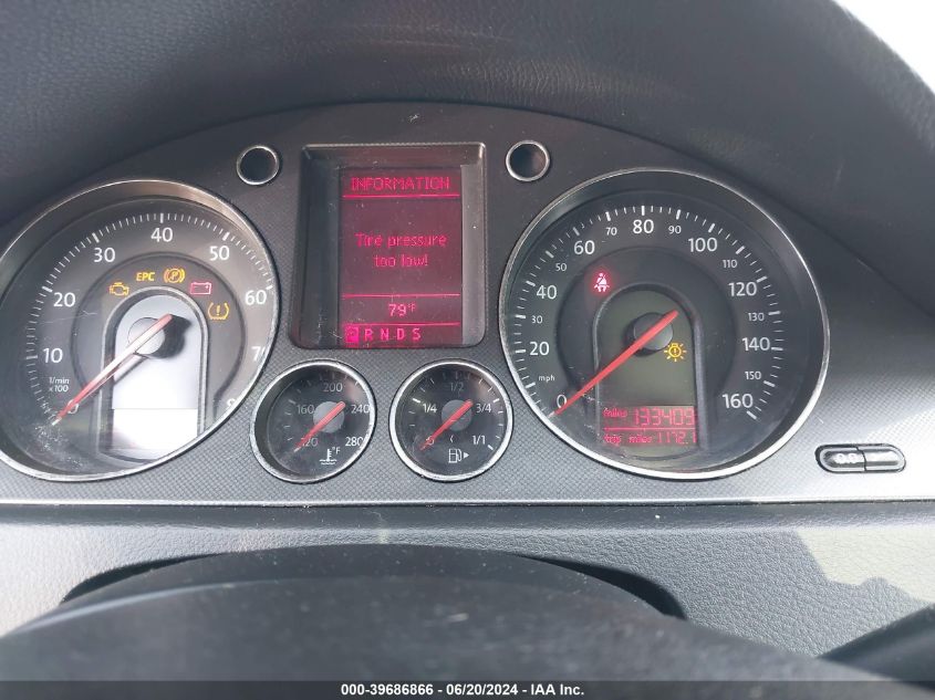 2007 Volkswagen Passat 2.0T/Wolfsburg Edition VIN: WVWAK73C07P116233 Lot: 39686866