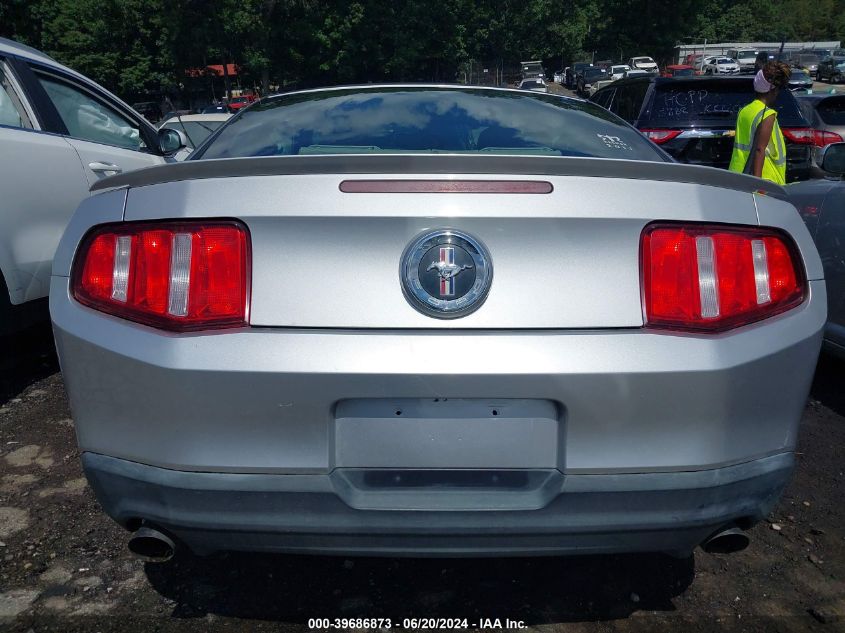 2012 Ford Mustang V6 Premium VIN: 1ZVBP8AM2C5235749 Lot: 39686873