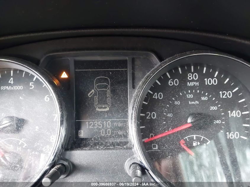 2011 Nissan Rogue S/Sv/Krom VIN: JN8AS5MV4BW677896 Lot: 39686937